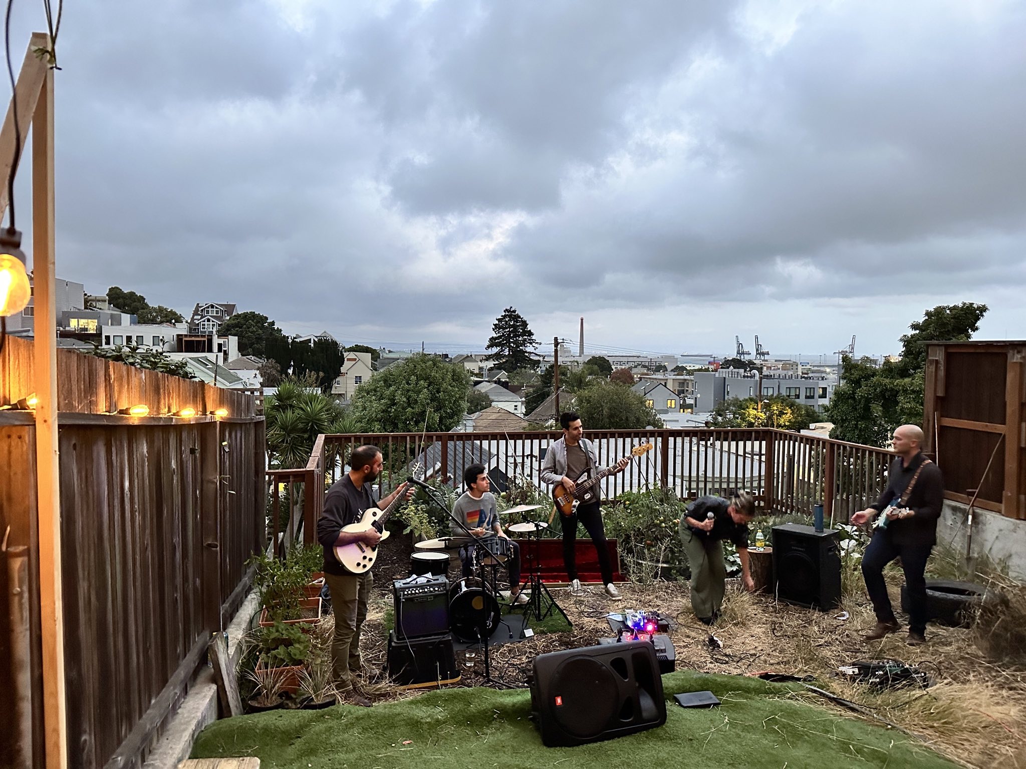 Kompotis Reaction Live from Potrero Hill