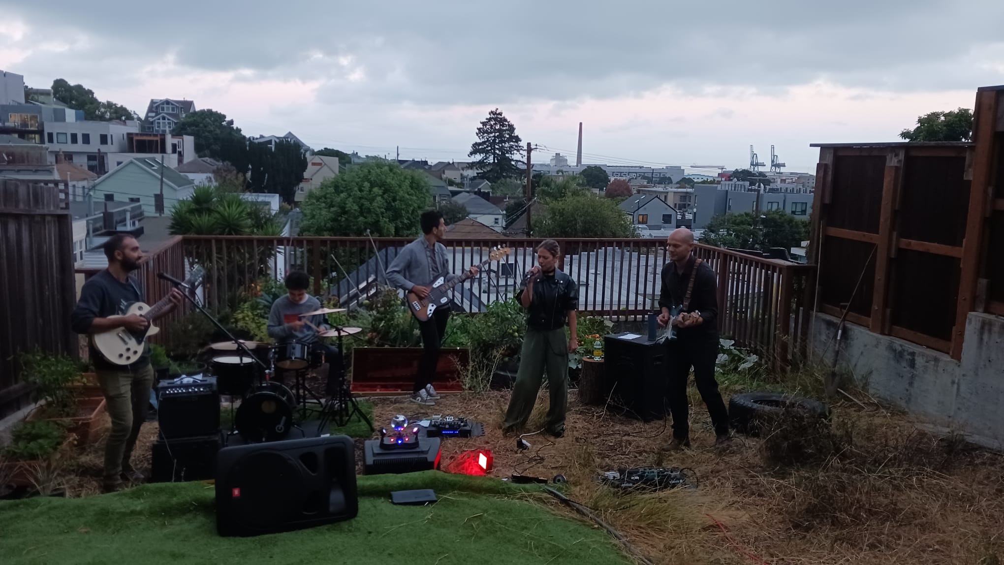 Kompotis Reaction Live from Potrero Hill